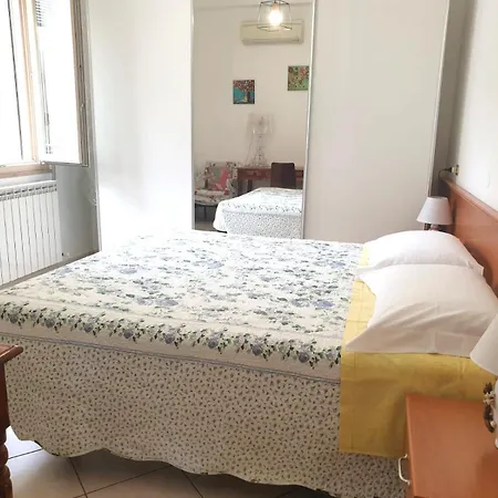 Lägenhet Ancora: Gaudenzi *